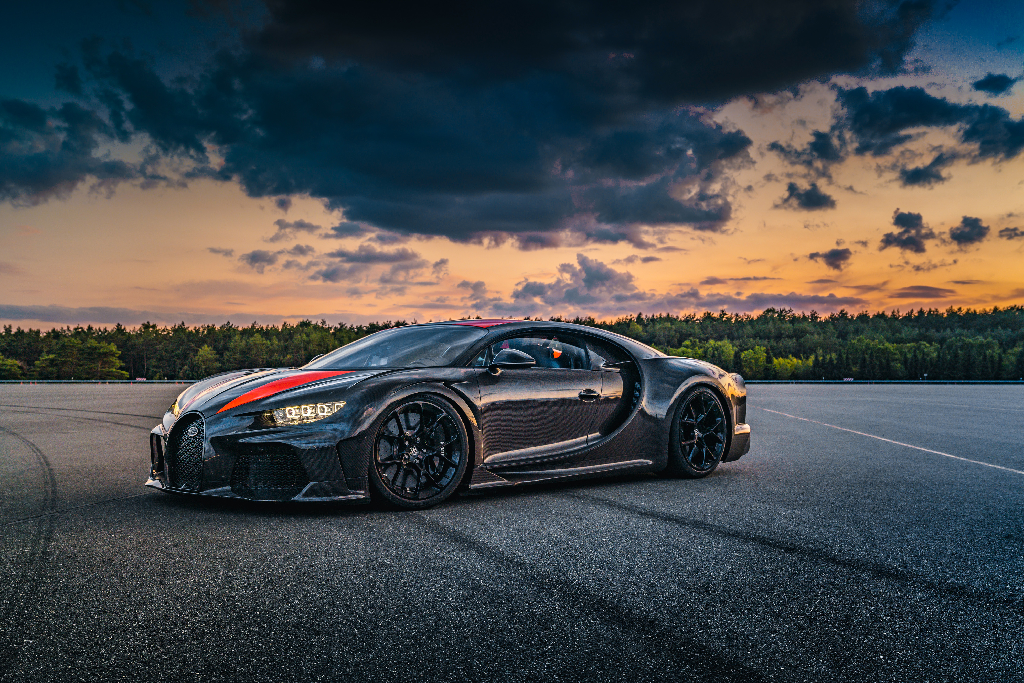 What Bugattis Chiron Pur Sports Aerodynamics Contribute To: Ultimate Speed & Stability
