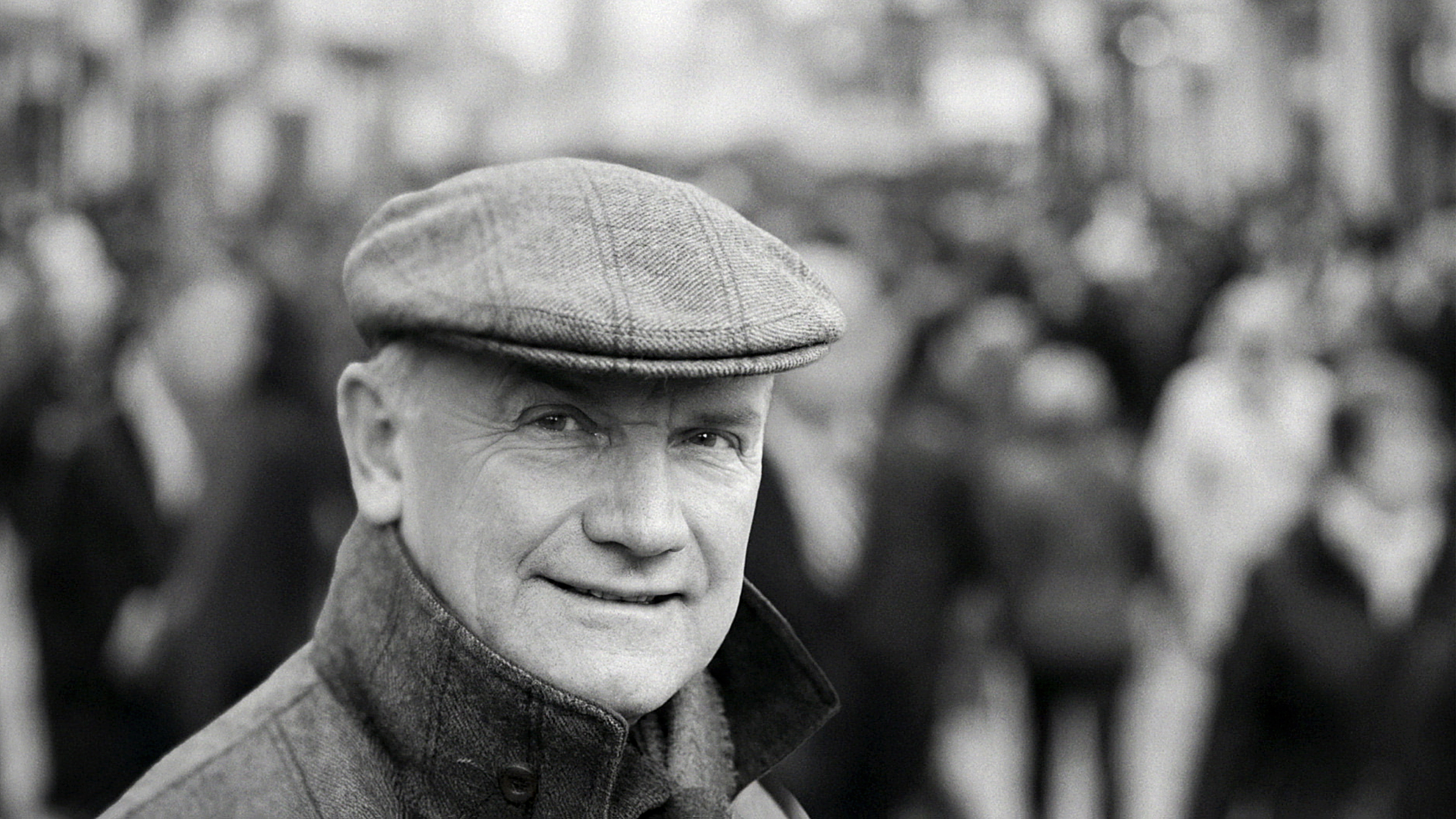 The Bugatti F.K.P. Hommage pays tribute to Prof. Dr. Ferdinand Karl Piëch and the legendary Bugatti Veyron.