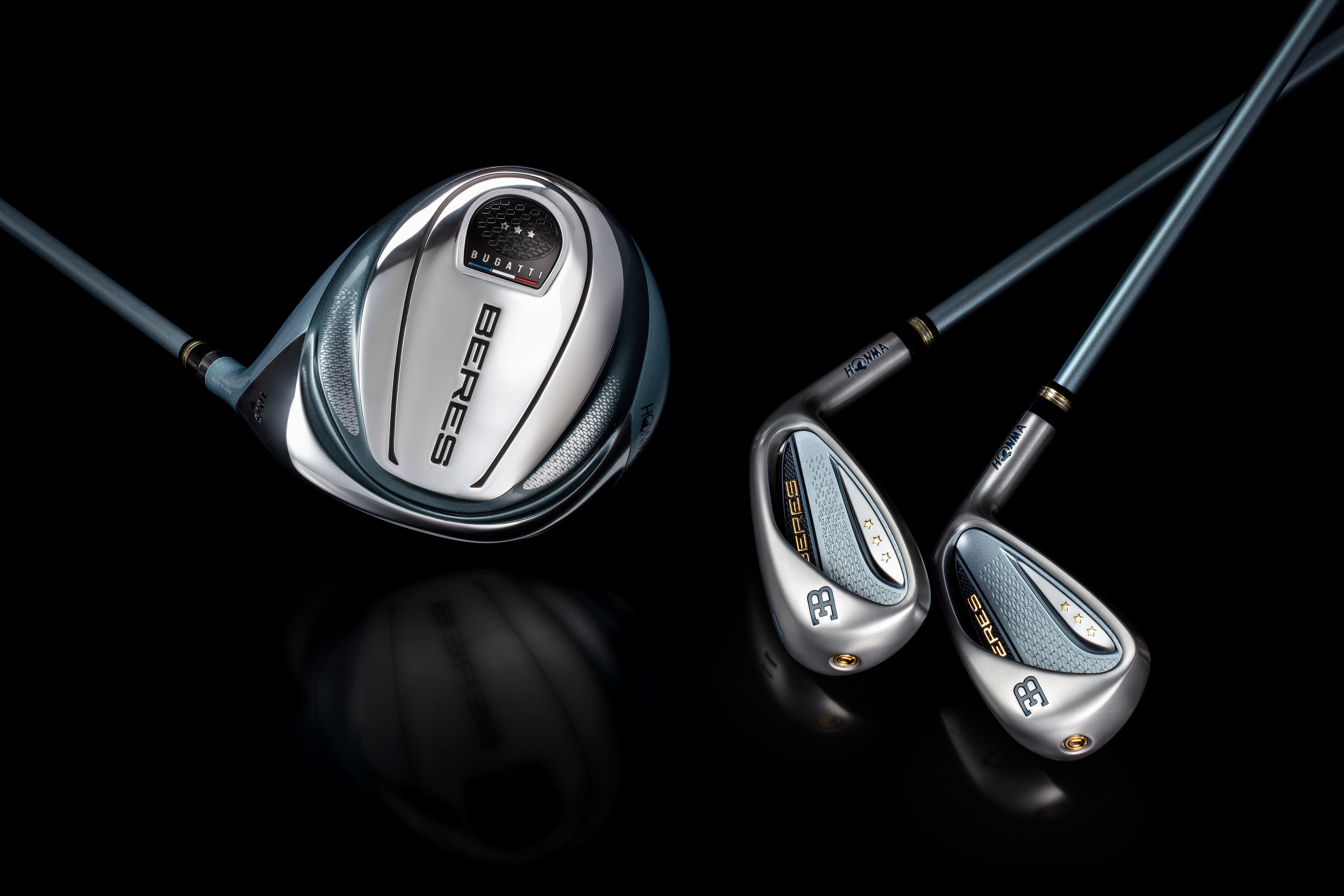 The HONMA x Bugatti collection pays tribute to the Bugatti Tourbillon, bringing the spirit of the French hypercar to the fairway.