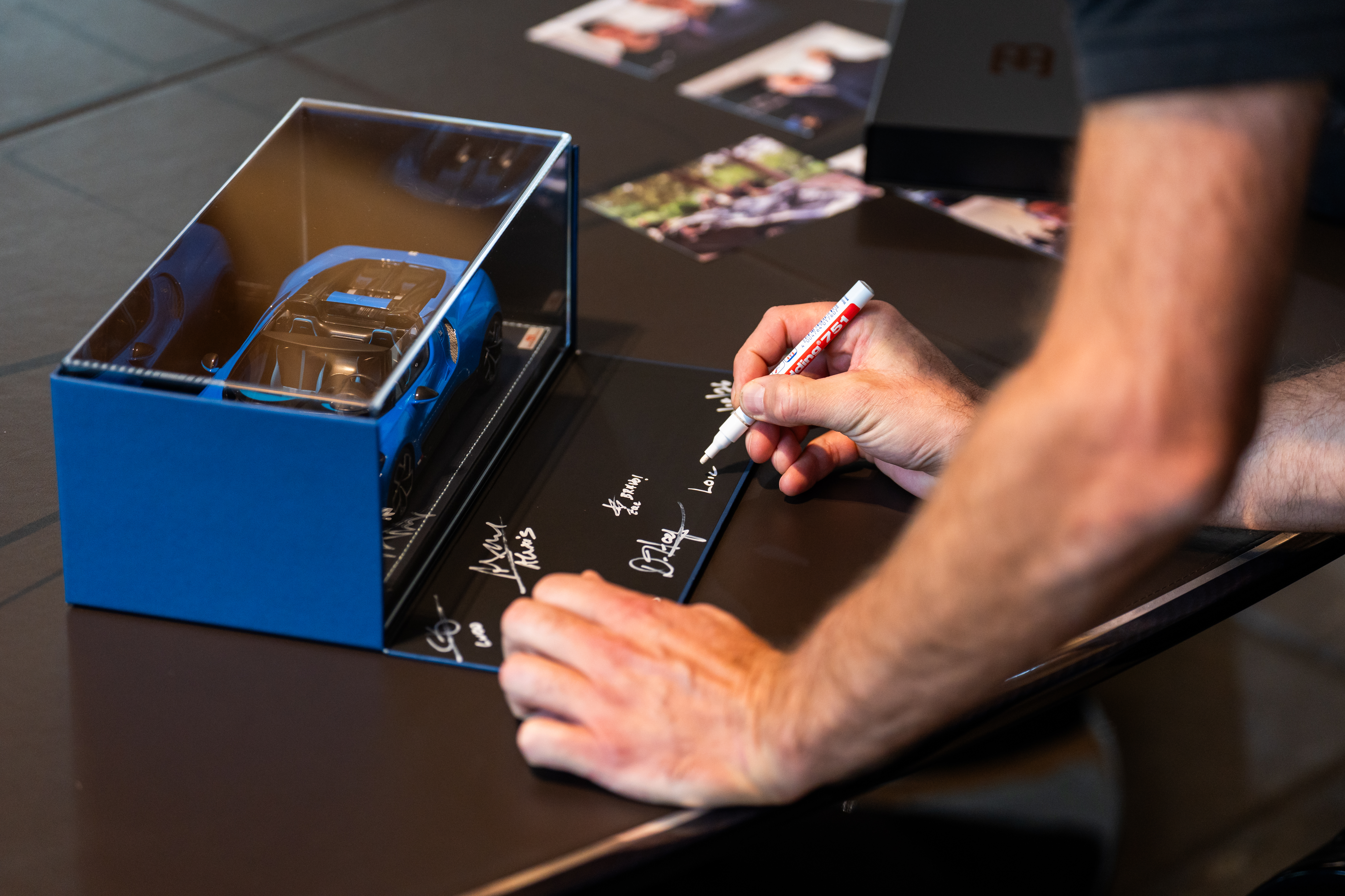 Between heritage and conviviality, Paul Matula and Todd Testerman of Bugatti Greenwich spent time with the teams in Molsheim, with whom they have built ties over twenty years.