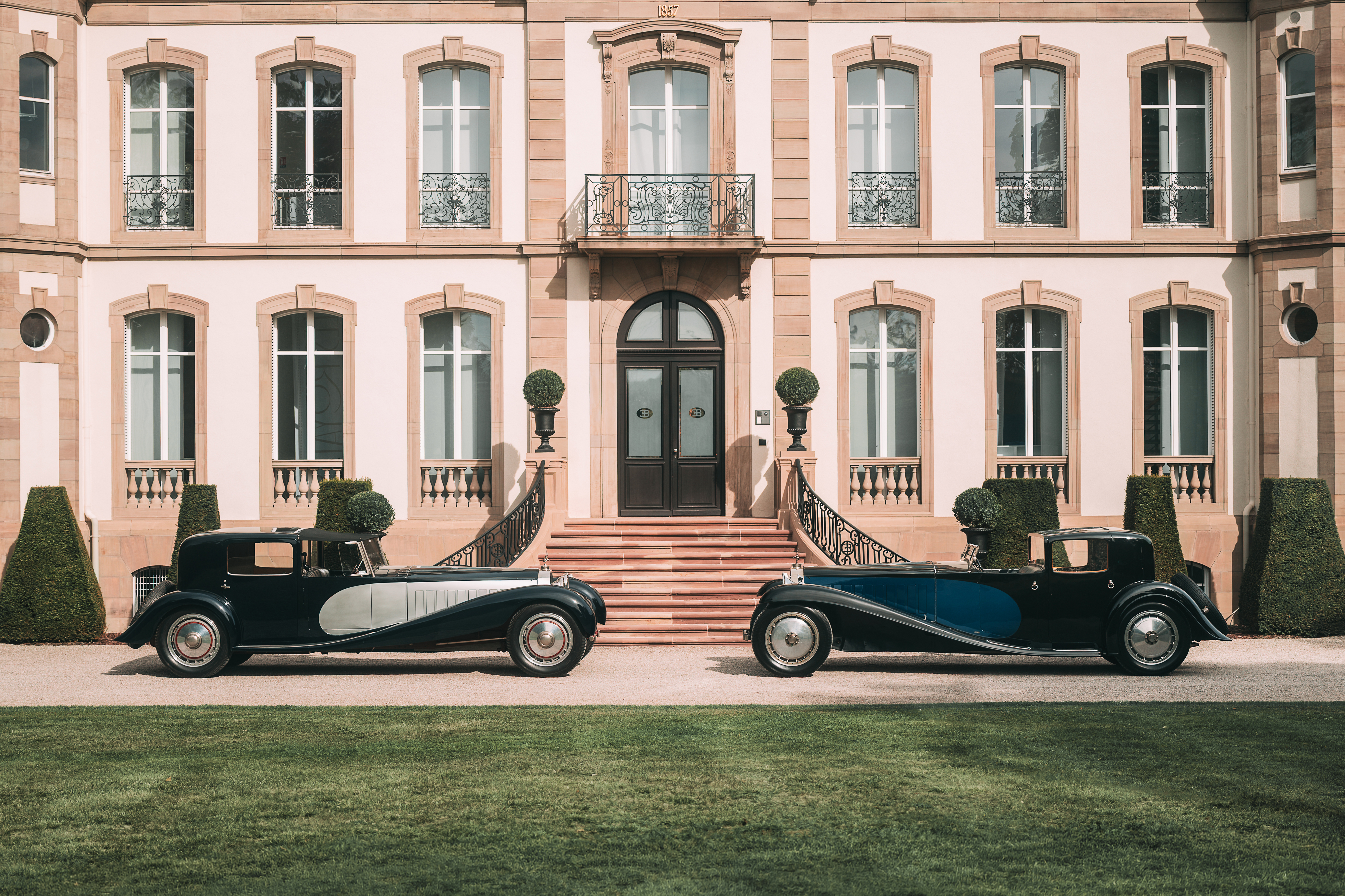 Every BUGATTI ROYALE was born of a dialogue between a coachbuilder and its future owner, becoming a creation like no other.