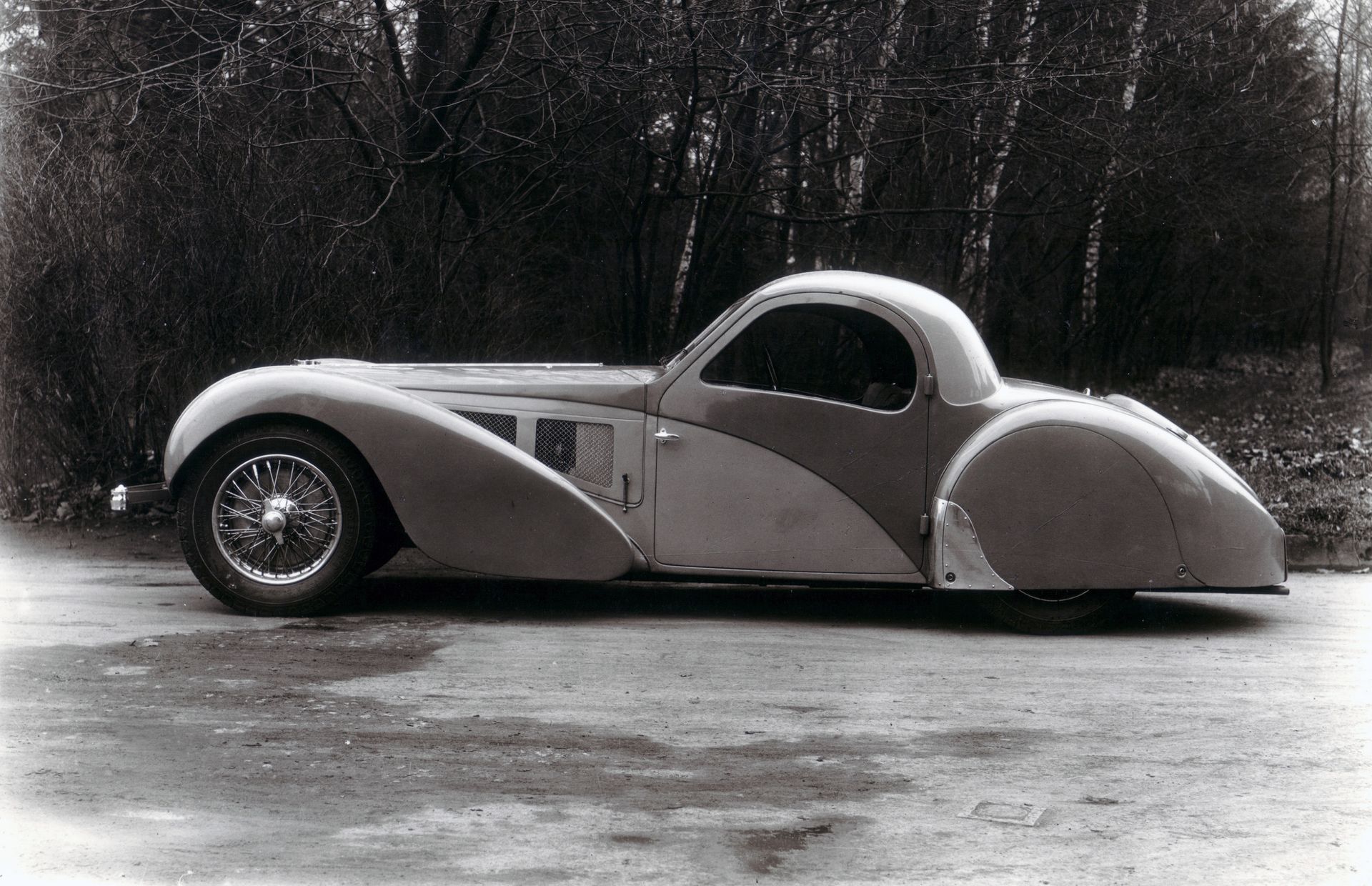 Coachbuilding – new interpretation of a long-established tradition