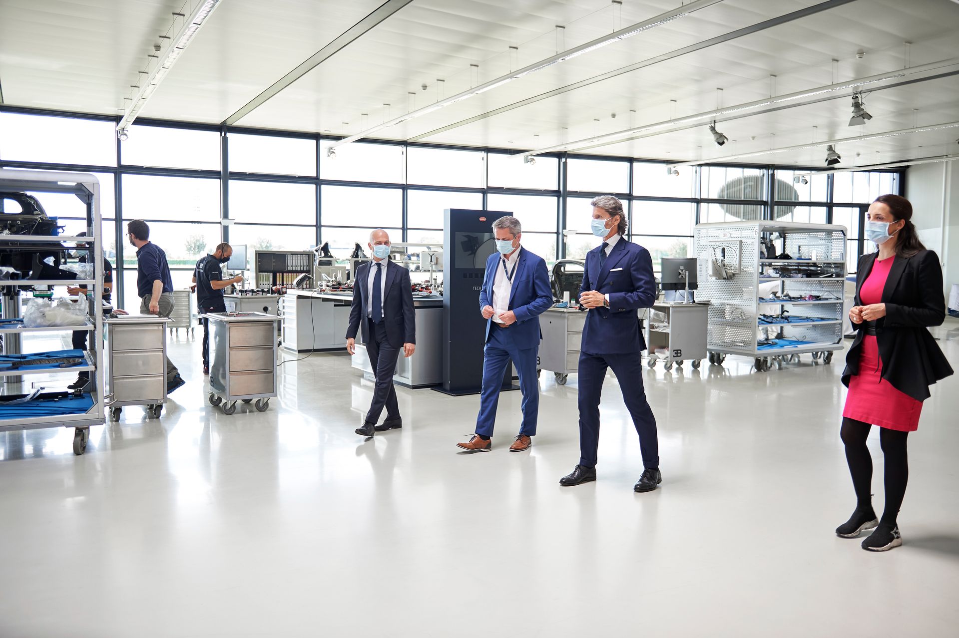 Covid-19 pandemic: Bugatti restarts production in the workshop