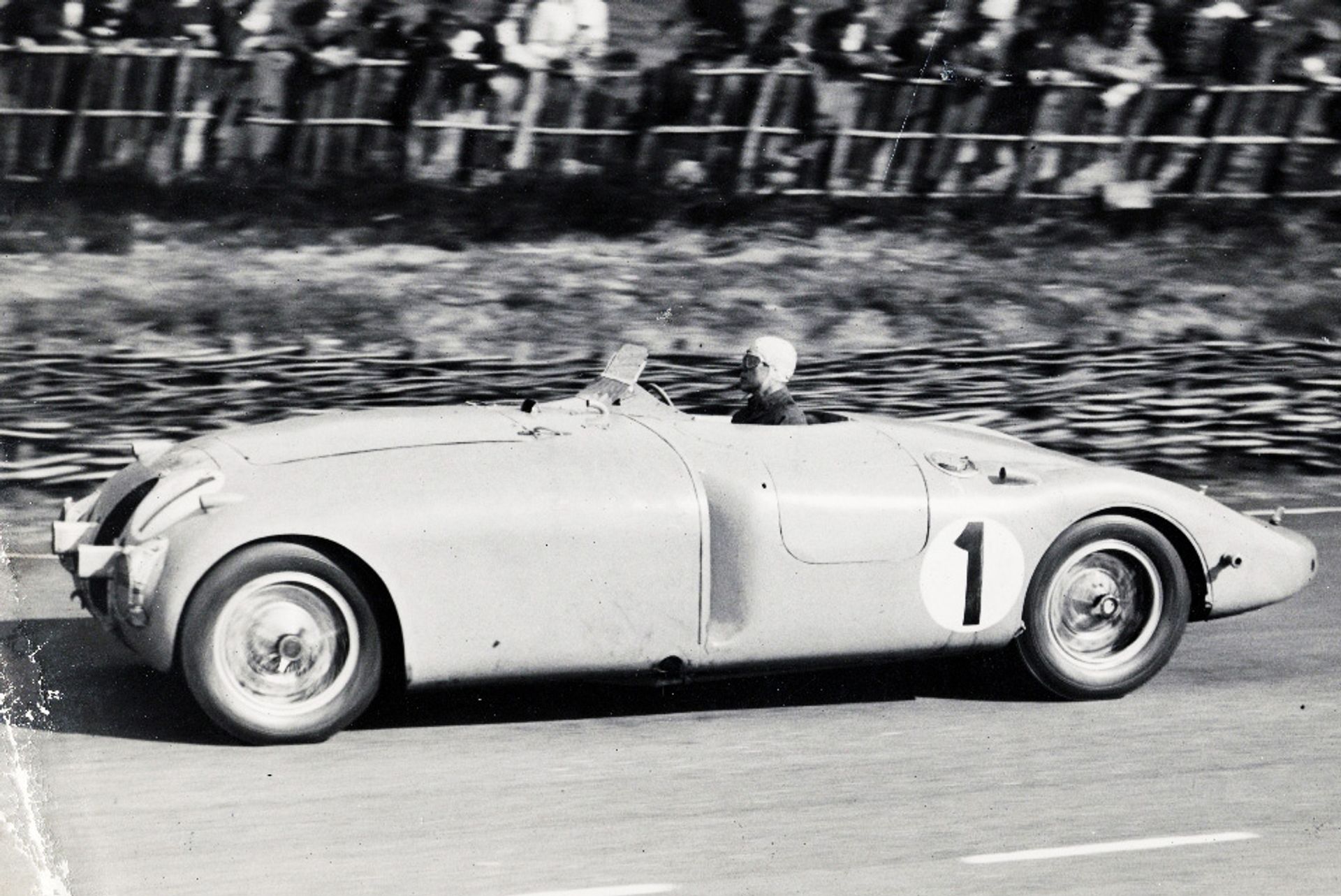 80 years ago – Bugatti wins 24 Hours of Le Mans